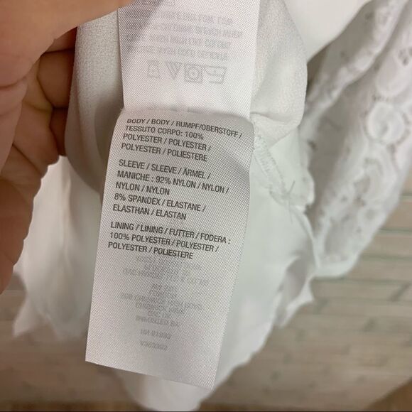 Like New Haute Hippie Long Sleeve Lace Blouse B5 - Picture 7 of 7